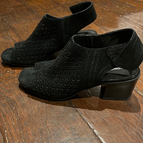 Sonoma Shoes - Sonoma ankle booties